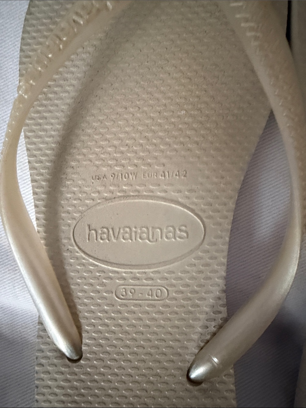 Havaianas Slim Flip Flops in Light Beige - Picture 2 of 5